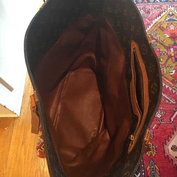 Louis Vuitton Large Shoulder Tote - Picture 5 of 6